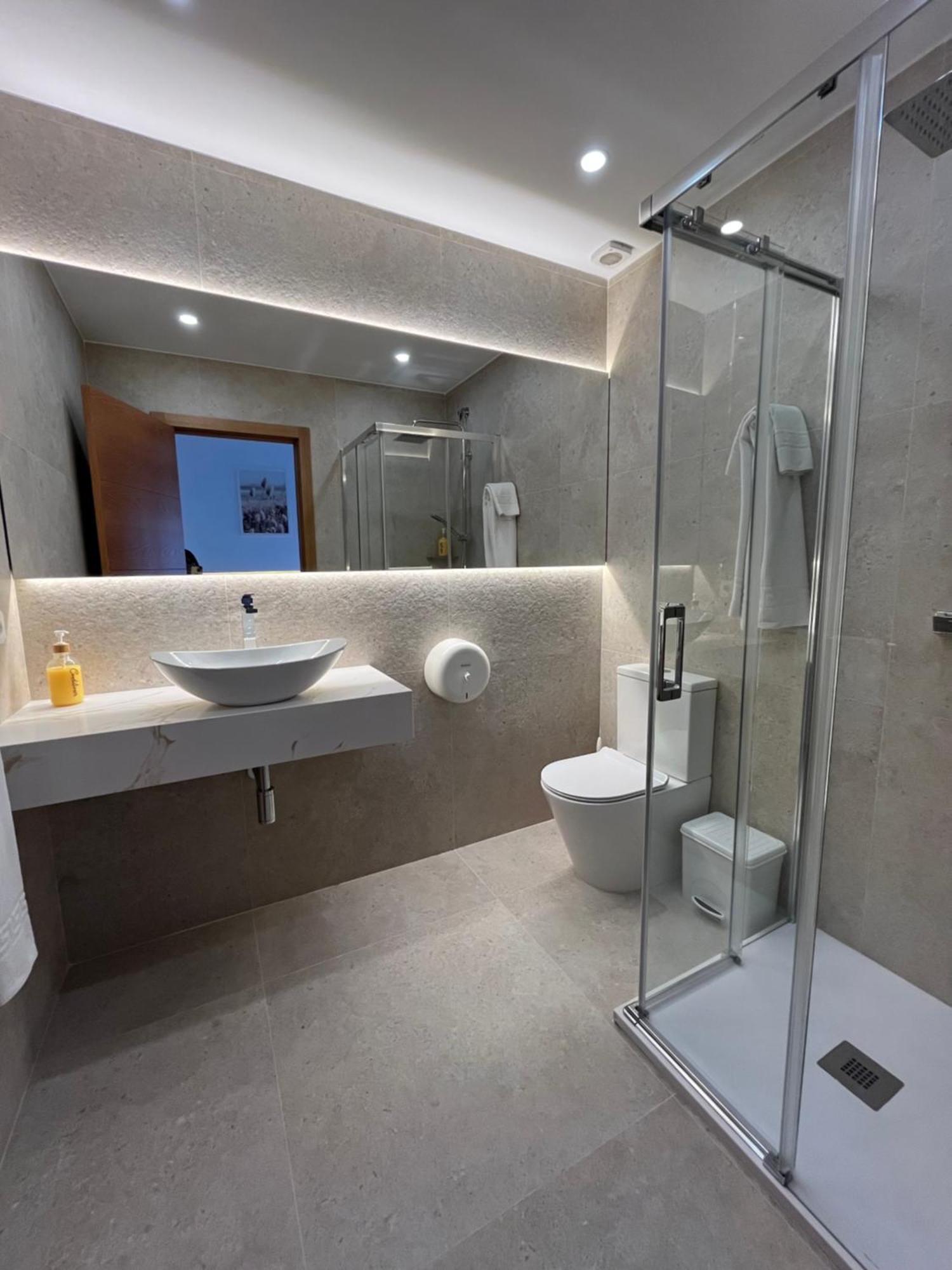 Hostal Parador De Los Llanos Torreorgaz 外观 照片