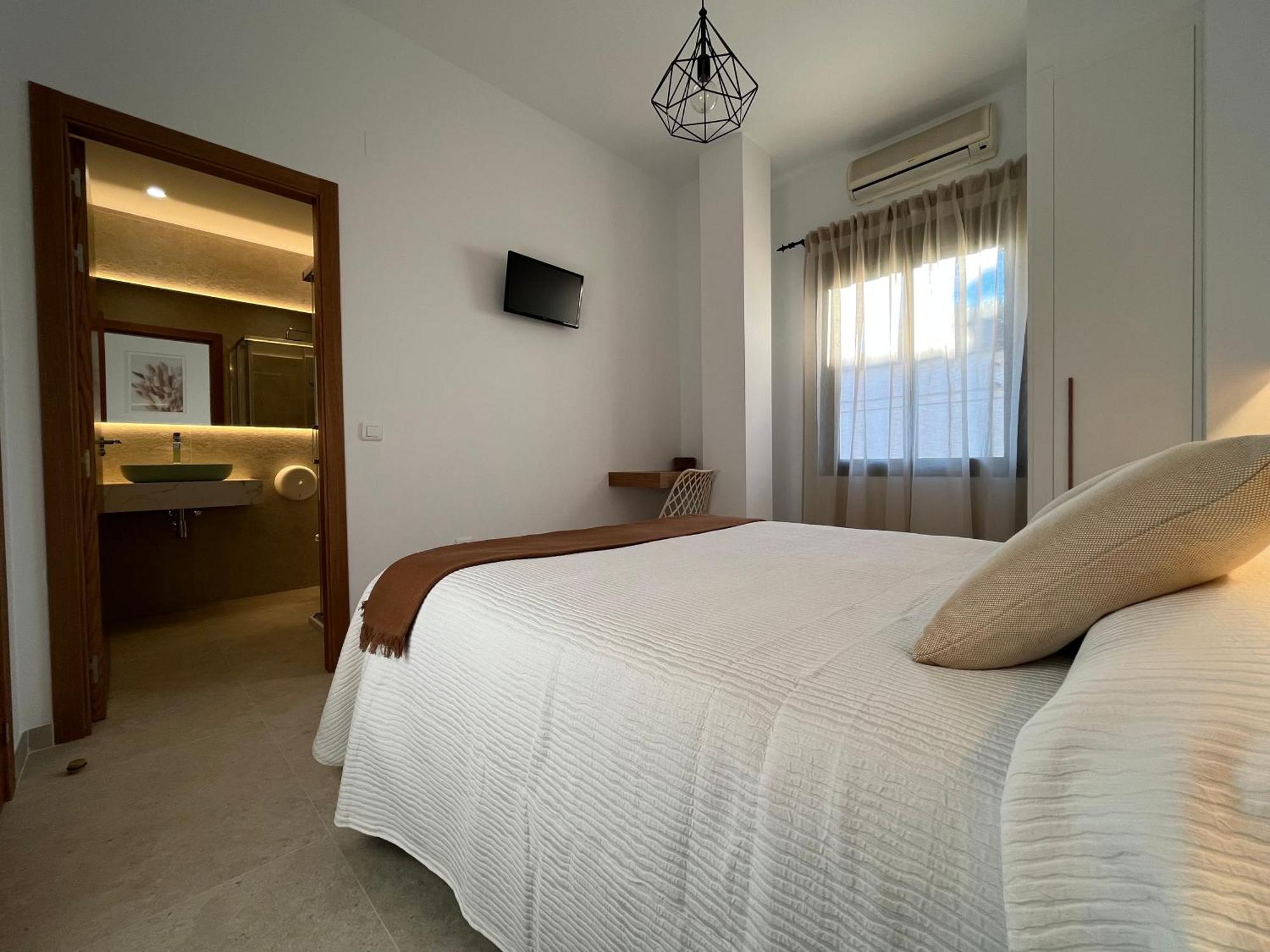 Hostal Parador De Los Llanos Torreorgaz 外观 照片