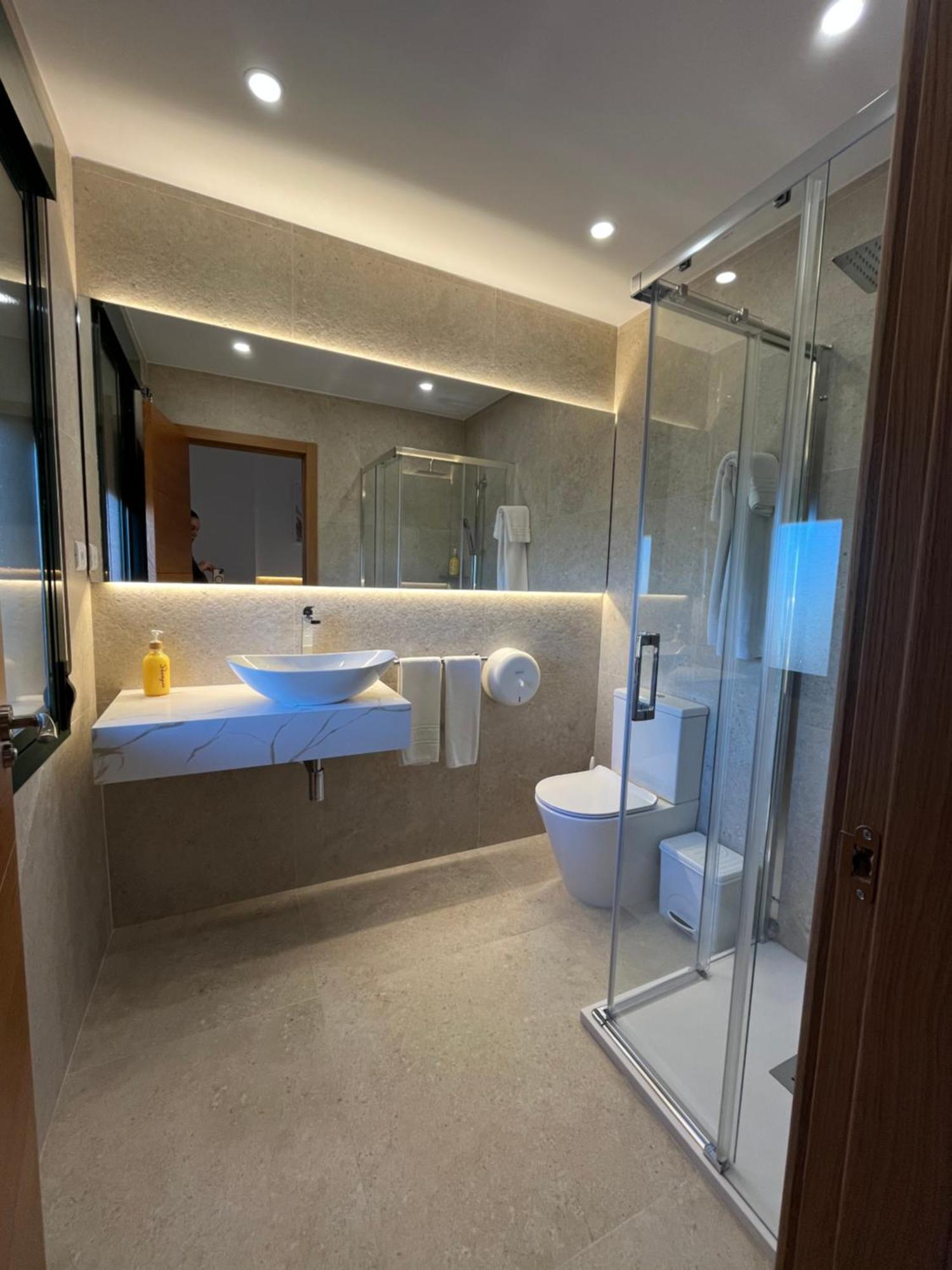 Hostal Parador De Los Llanos Torreorgaz 外观 照片